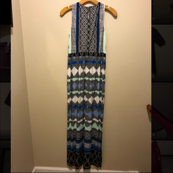Donna Morgan Maxi Dress - Picture 2 of 3
